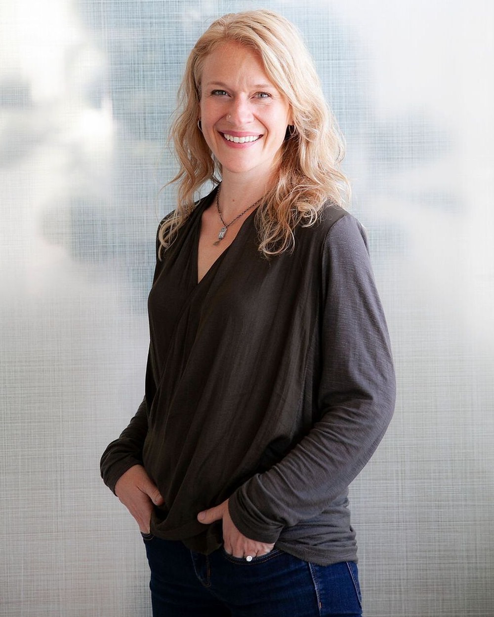 Sara Ellis Conant